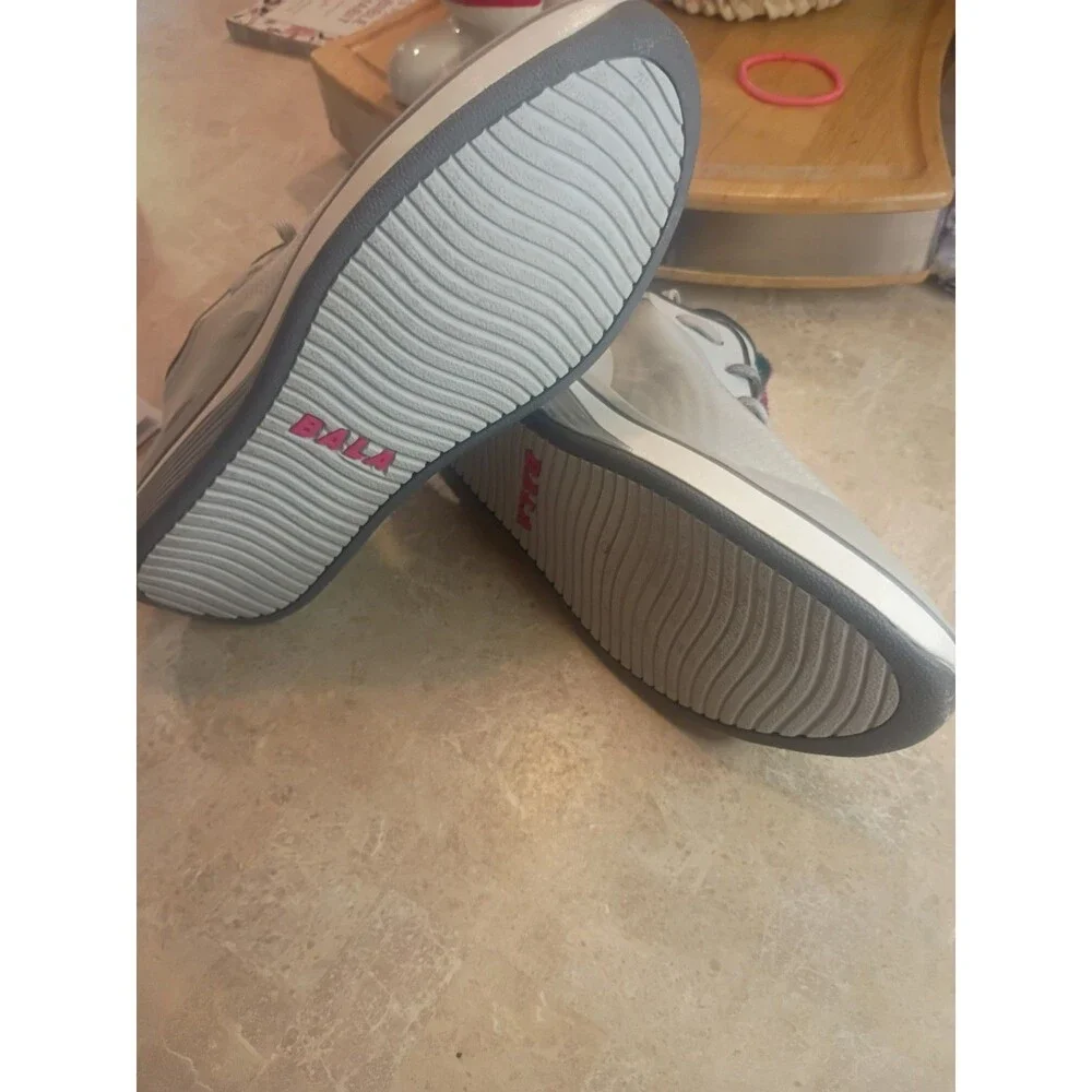 BALA Twelves Gray Nursing Comfort Running Sneakers Women’s 8.5